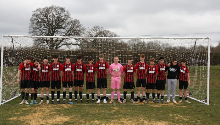 U16 Black